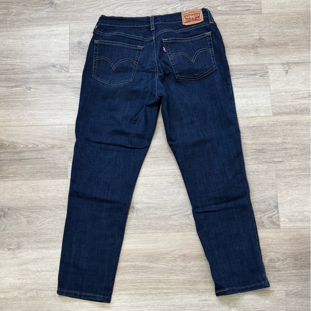 Levi's Tapered Boyfriend Ankle Jean - Picture 6 of 7